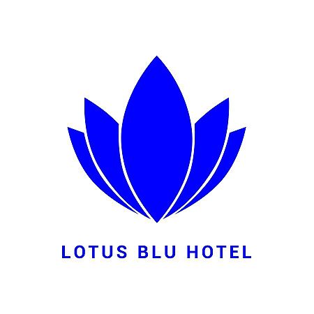 Lotus Blu Hotel Legazpi Exterior foto